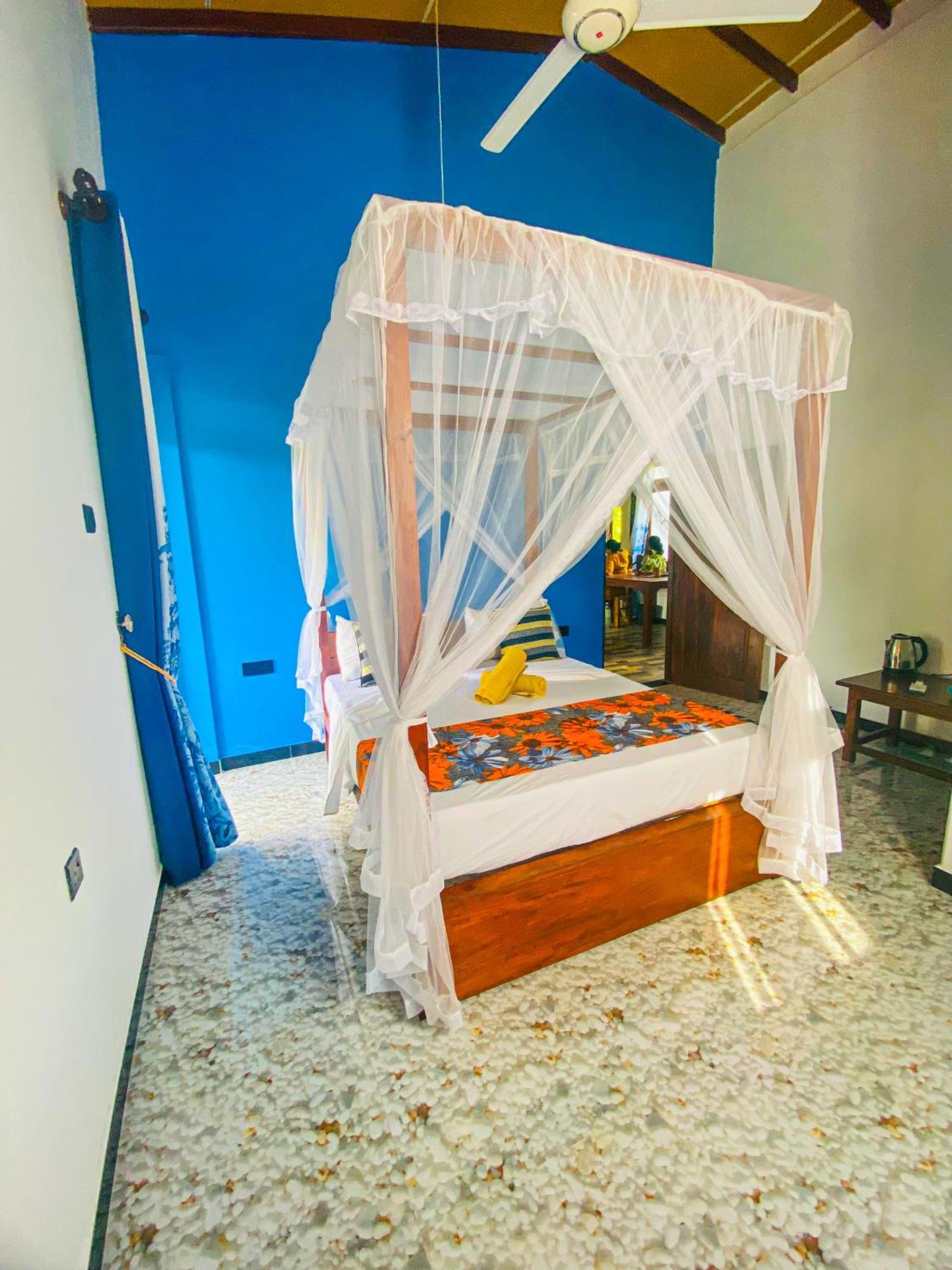 Dew Ashi Homestay 시기리야 외부 사진